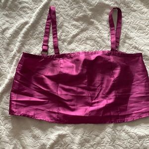 URBAN OUTFITTERS / TANK